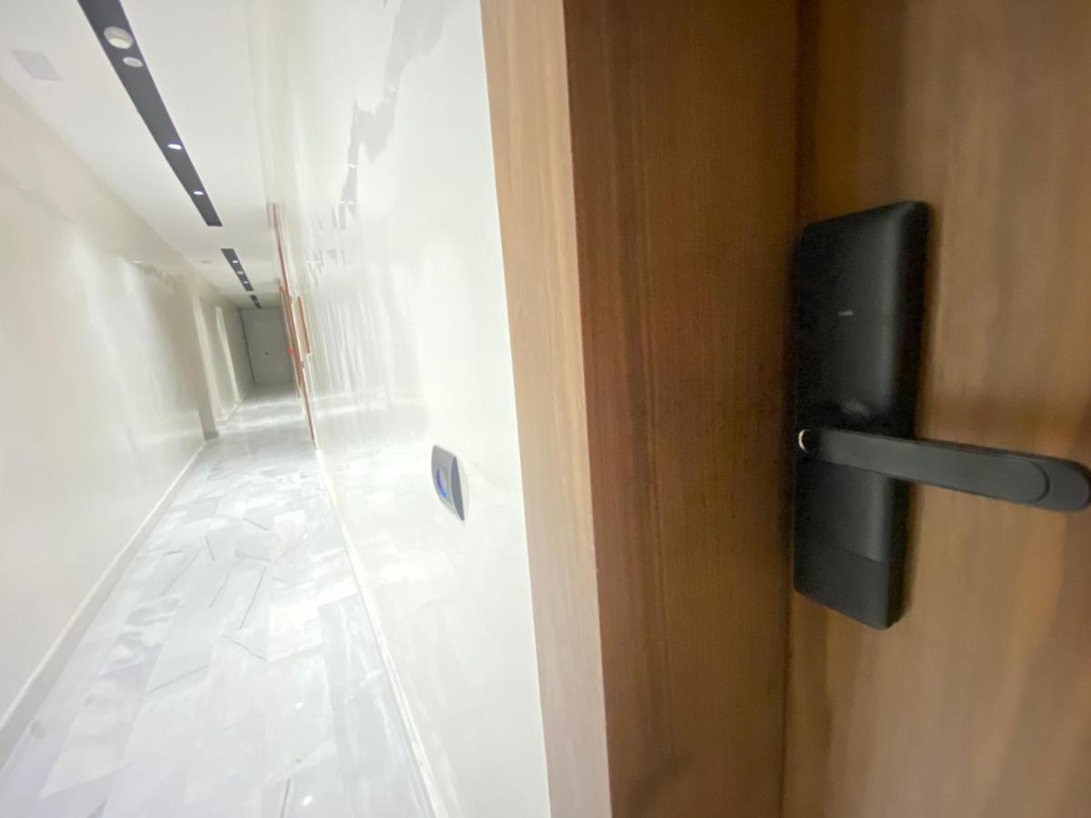 Modern 1 Bedroom 1Min From Downtown Anoual Tramway Касабланка Экстерьер фото